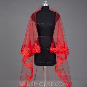 NWT One-tier Cathedral Veil w/Lace Applique Edge